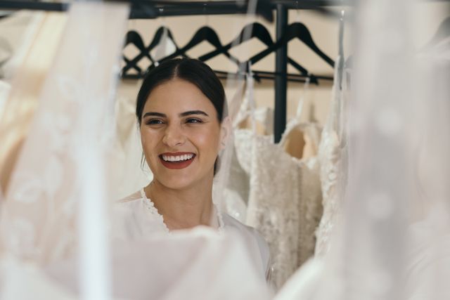 Tenue idéale pour femme pour assister à une cérémonie de mariage